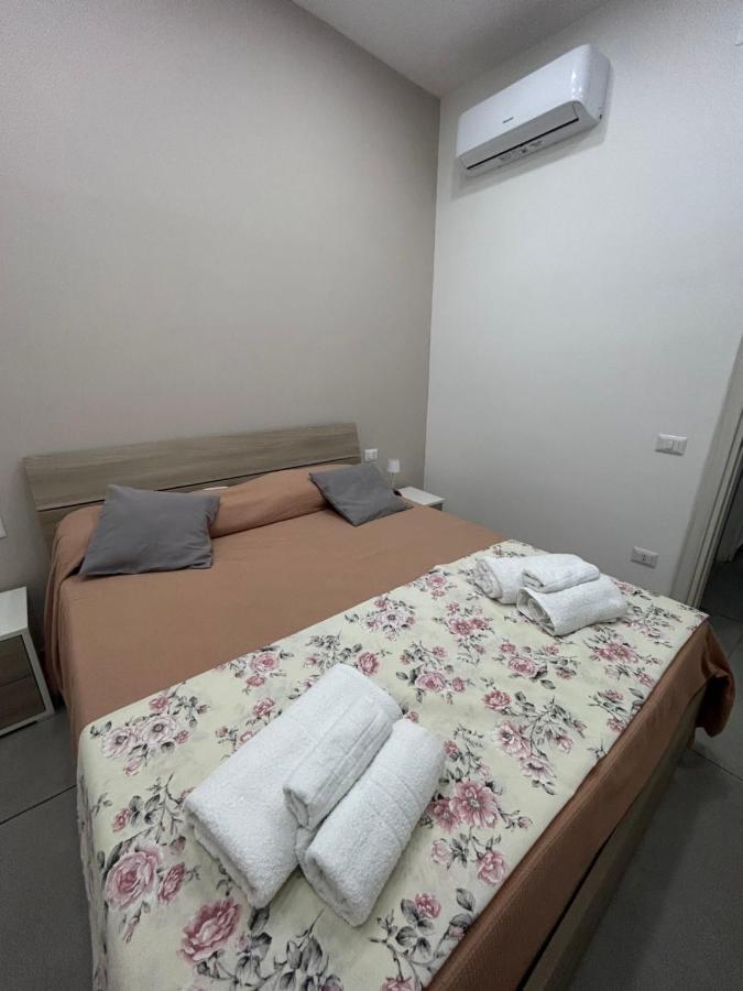 Apartamento Casa Cucu Nápoles Exterior foto